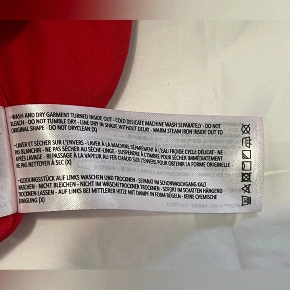 Finders Keepers‎ Frida Dress Women’s Size XS Red Ditsy Doo Smocked Floral Mini - Picture 14 of 14